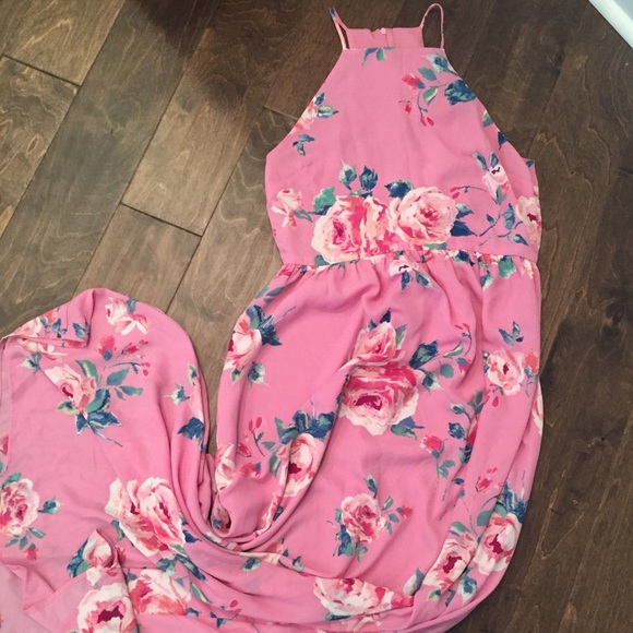 Everly Dresses & Skirts - Pink floral dress